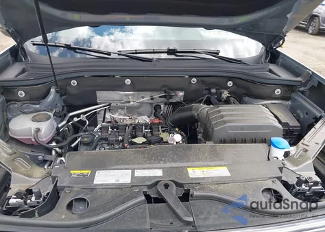 2024 Volkswagen Atlas 2.0T Peak Edition Se W/Technology from USA, damaged, VIN 1V2CR2CA8RC561771